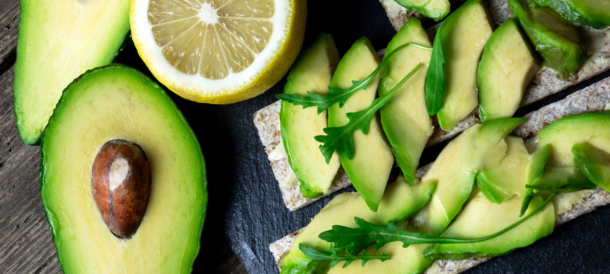 Papel, frÃo y limón: cómo madurar o conservar mejor un aguacate