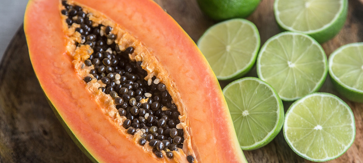 Tratamiento de belleza en casa: ¡alcachofa por dentro y papaya por fuera!